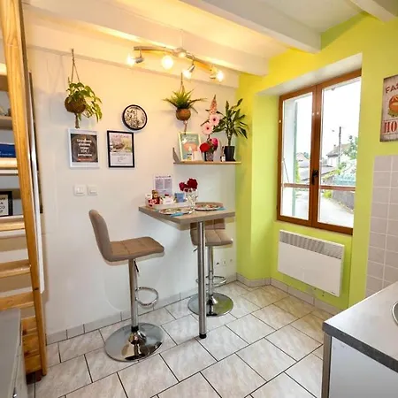Le Clocher, Studio duplex avec clim Renage