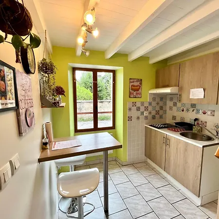Le Clocher, Studio duplex avec clim Renage